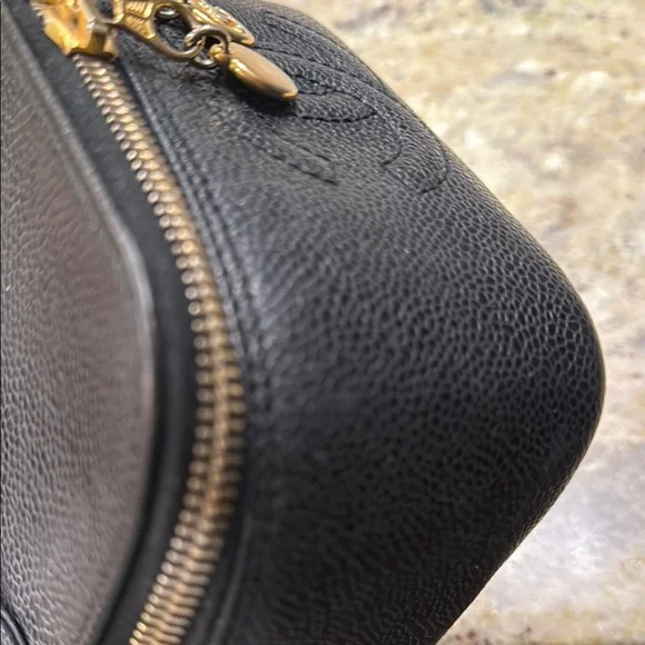Chanel Black Leather Vanity Case - Picture 6 of 16